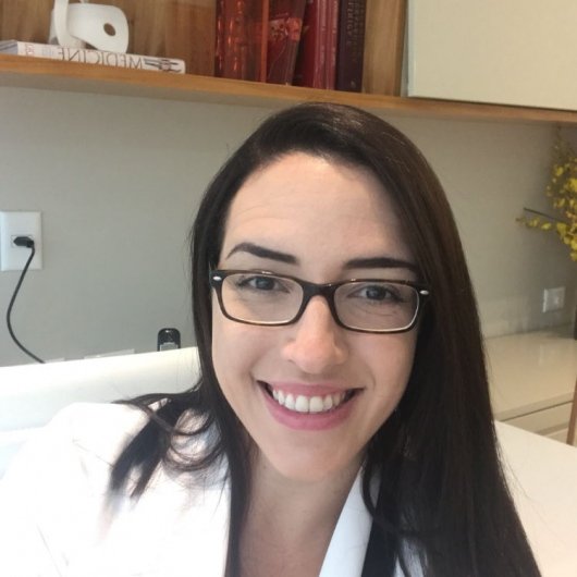 Dra. Monique Lima e Silva