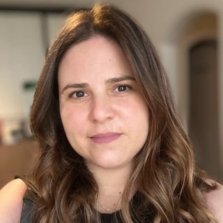 Dra. Aline Brandão