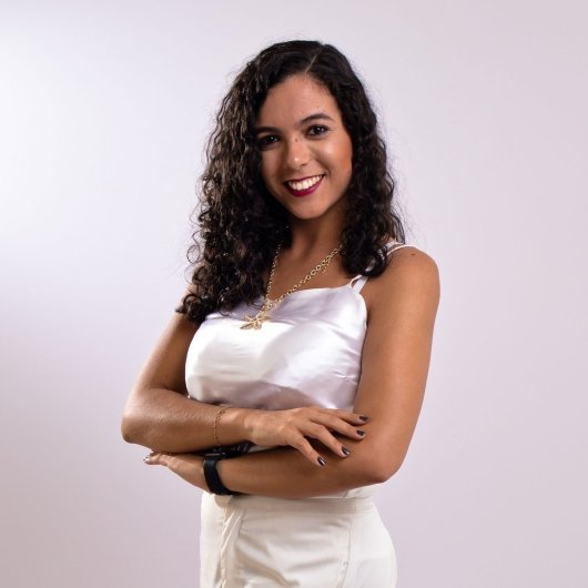 Dra. Camila Chaves Ribeiro