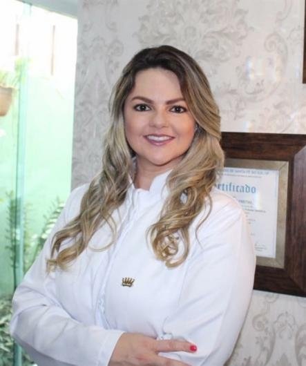 Dra. Fernanda Vilela De Freitas