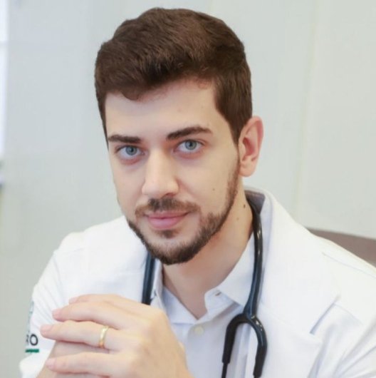 Dr. Roberto Castro