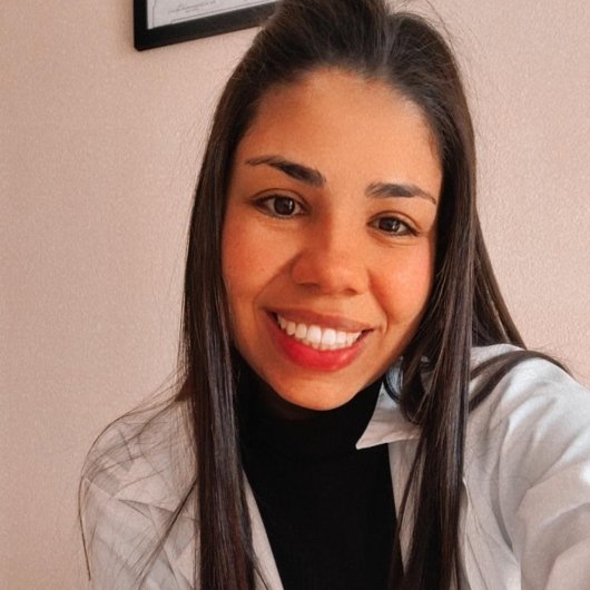 Dra. Daniela Folla