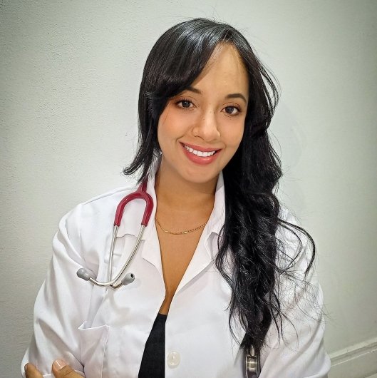 Dra. Ana Laura Alves