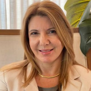 Dra. Lucimara Sborowski Silva