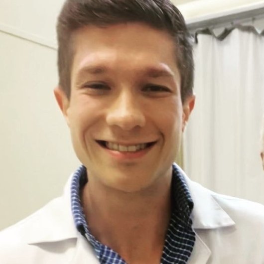 Dr. Bruno Molina