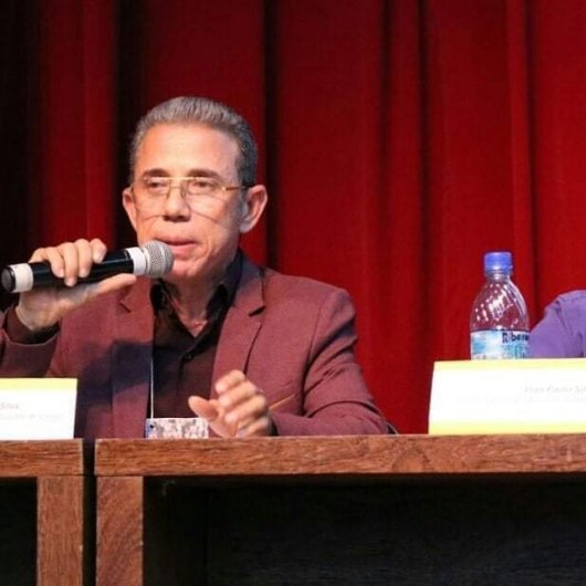 Dr. Joao Auricelio
