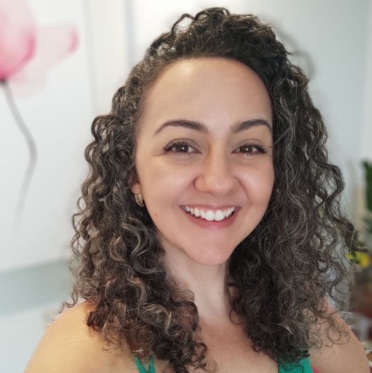 Daniela de Alcântara Almeida Santos