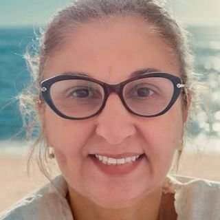 Dra. Regina Celia Frias Carvalho