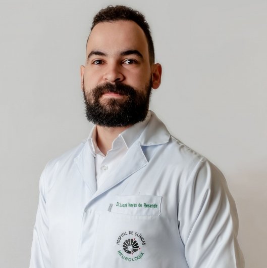 Dr. Lucas Naves de Resende