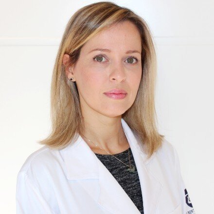 Dra. Claudia de Paula Faria
