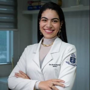 Dra. Nyvea Gabriella de Camargo Monteiro