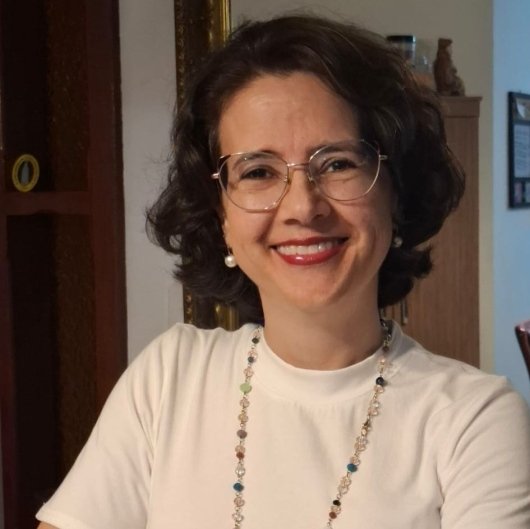 Dra. Patricia Cabral Costa