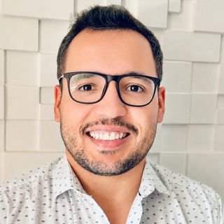 Dr. André Augusto Corrêa de Freitas