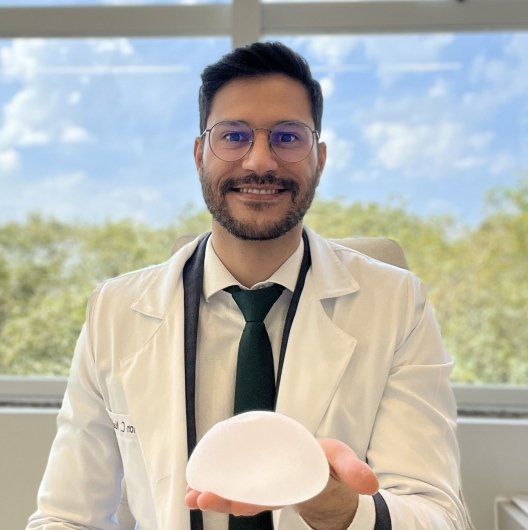 Dr. Renan Nodari