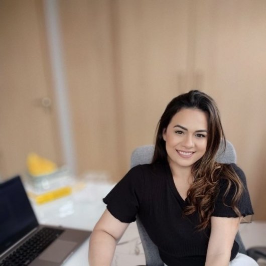 Dra. Carla Fernandes