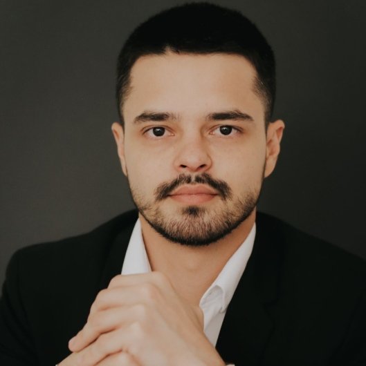Dr. Pedro Henrique Rocha Carvalho