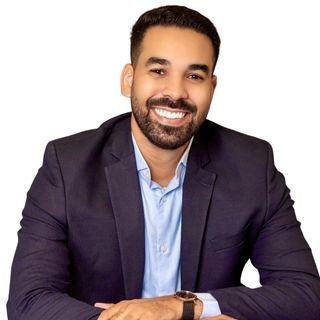Dr. Denes Da Silva Tavares