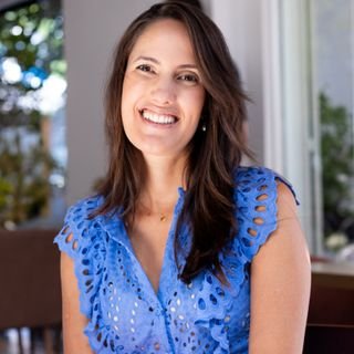 Dra. Carla Bispo Barbosa