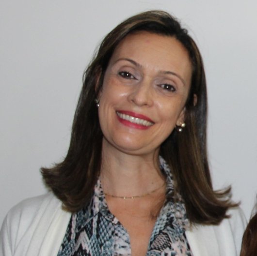 Dra. Vera Lucia Pales Zuba