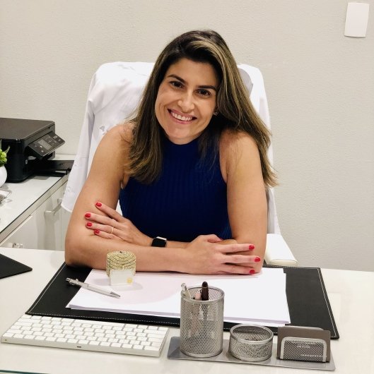 Dra. Juliana de Oliveira Moreira Gomes Carneiro