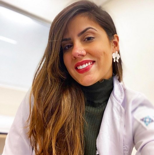 Dra. Priscila Santiago