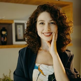 Prof. Ana Beatriz Novelli