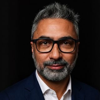 Dr. Julio Verdan