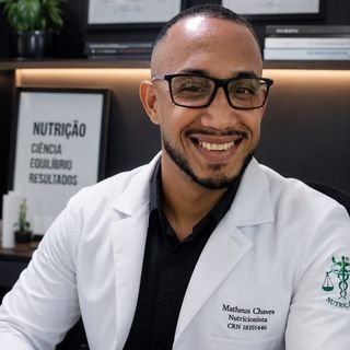 Dr. Matheus Chaves