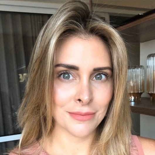 Dra. Tatielle Teixeira Lemos