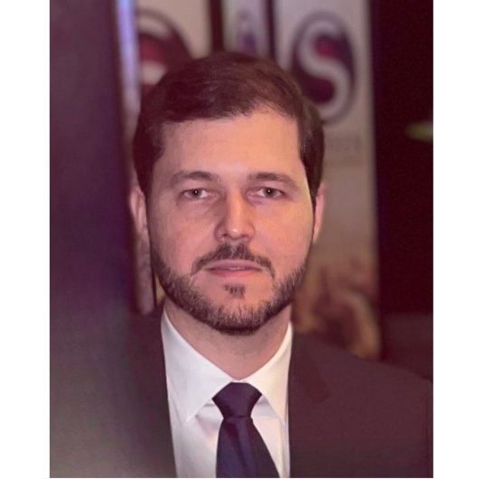 Dr. Lucas Loss Possatti