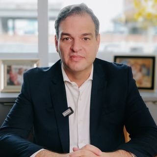 Dr. Ricardo Rizzo Luiz