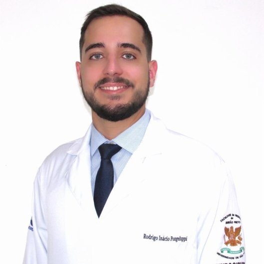 Dr. Rodrigo Inácio Pongeluppi