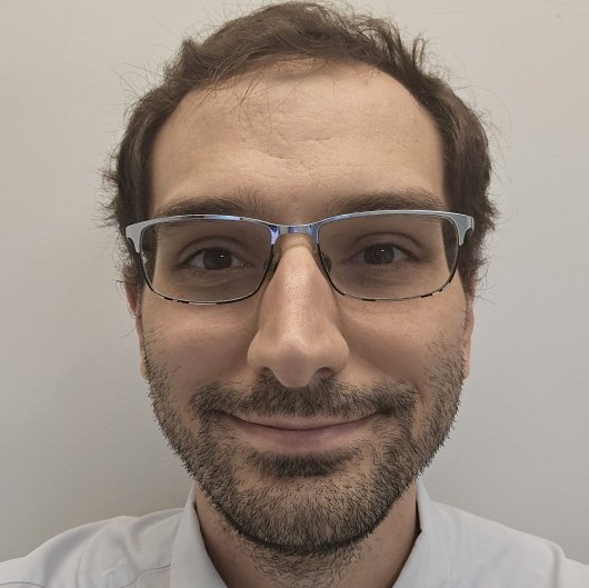 Dr. Lucas Oliveira Mourão