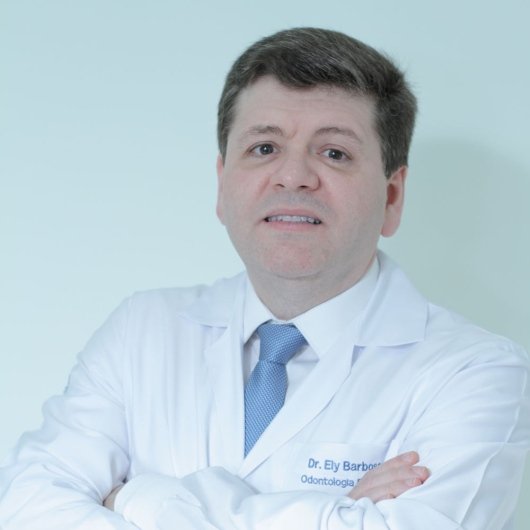 Dr. Ely Edson Paiva Barbosa