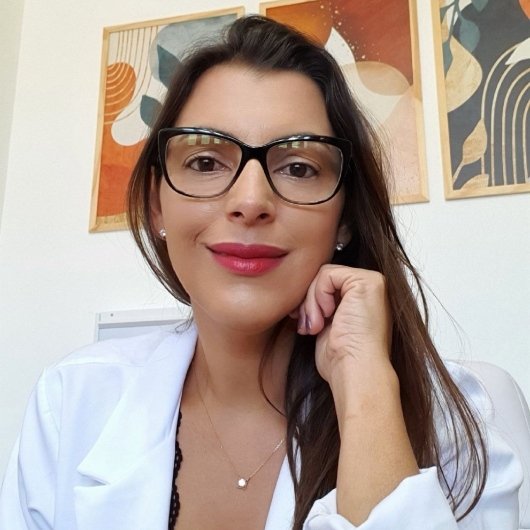 Dra. Cristiane Campos