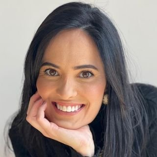 Dra. Thaiana Cristina Vilaça Ramos