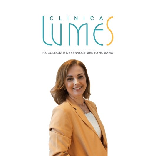 Sílvia Quadros