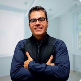 Dr. Helvécio Siqueira Junior