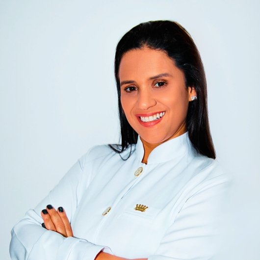 Dra. Thaís Tavares de Chagas