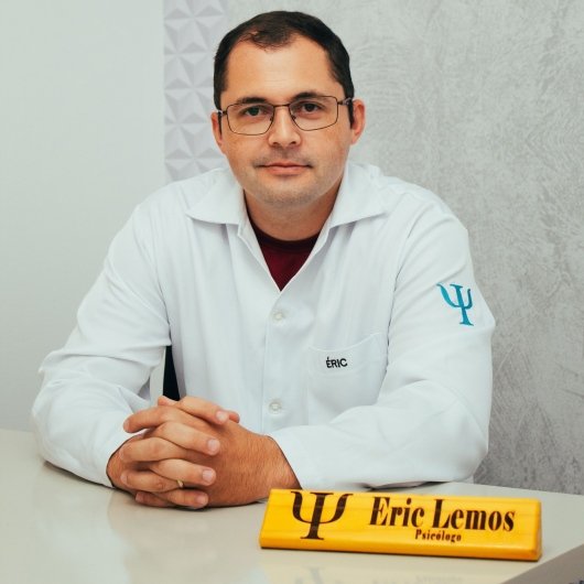 Prof. Eric Lemos de Freitas
