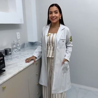 Dra. Sabrina Carvalho