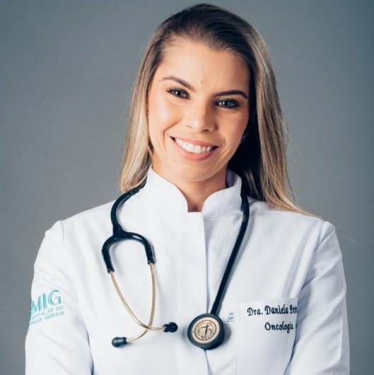 Dra. Daniela Jessica Pereira