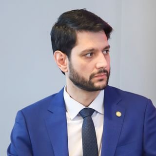 Dr. Raphael Remiggi