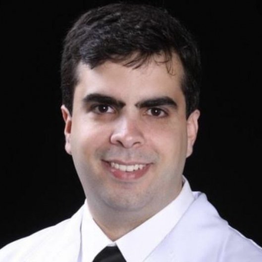Dr. Arthur Andrade Alves