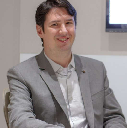 Dr. Thiago Clivati de Marchi