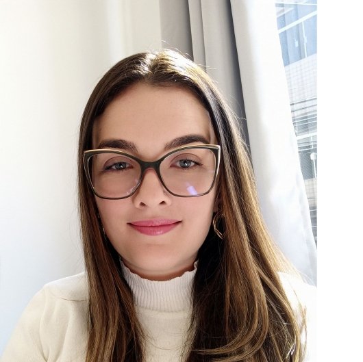 Daniela Caroline Pereira