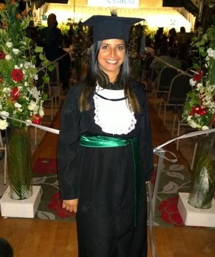 Dra. Priscila Antunes