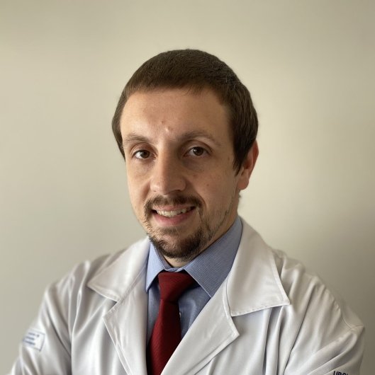 Dr. Gustavo de Barros Pena Ribeiro Paiva