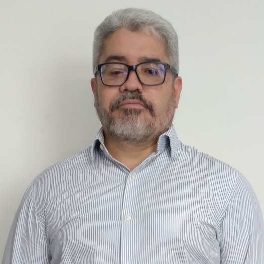 Dr. Otilio Rocha Junior