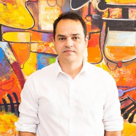 Dr. Maxmillan Alkimim Dutra